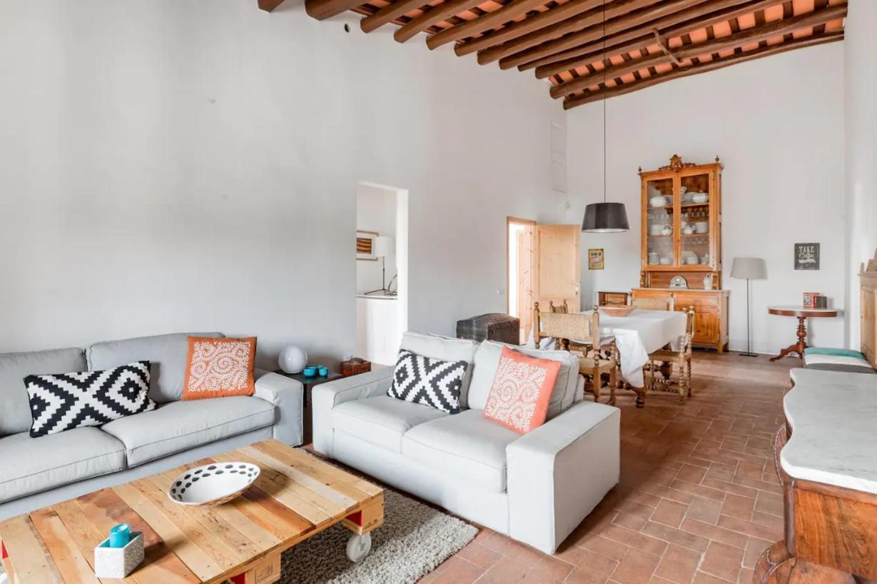 Can Rovira - Stunning Neoclassical Mansion, Just 20 Min Drive From Barcelona City Center, Ideal For Groups And Families Alella Eksteriør bilde