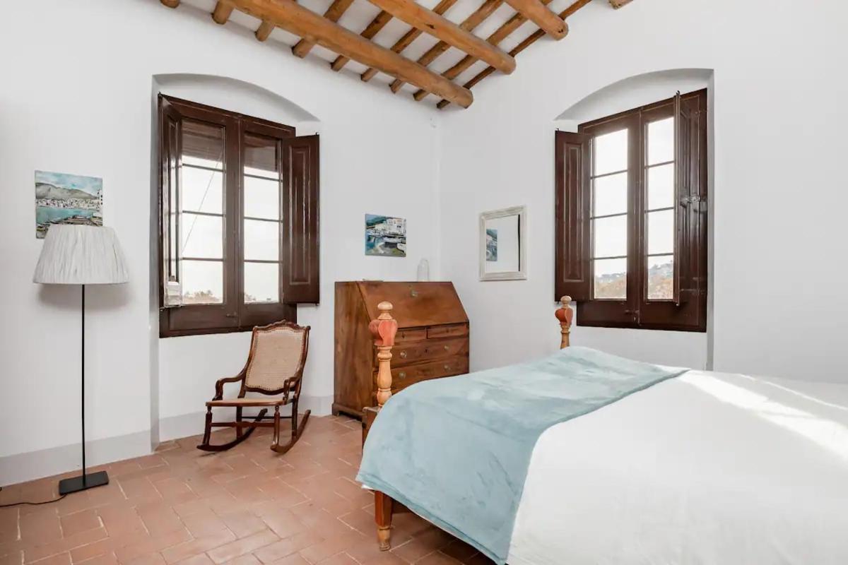 Can Rovira - Stunning Neoclassical Mansion, Just 20 Min Drive From Barcelona City Center, Ideal For Groups And Families Alella Eksteriør bilde