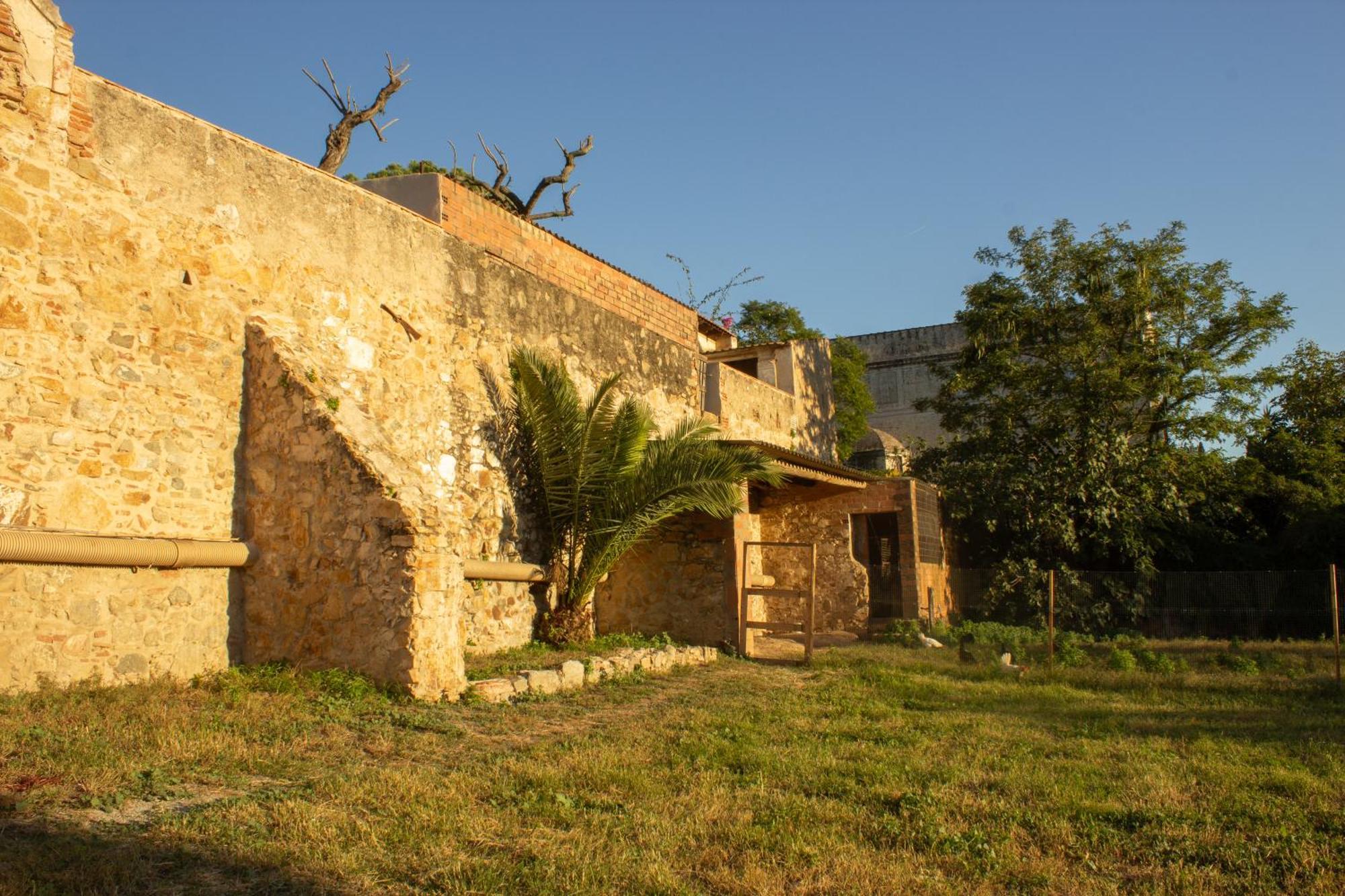 Can Rovira - Stunning Neoclassical Mansion, Just 20 Min Drive From Barcelona City Center, Ideal For Groups And Families Alella Eksteriør bilde